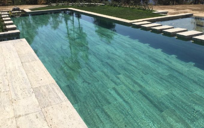 Piscina y detalles de terminación — imagen 21