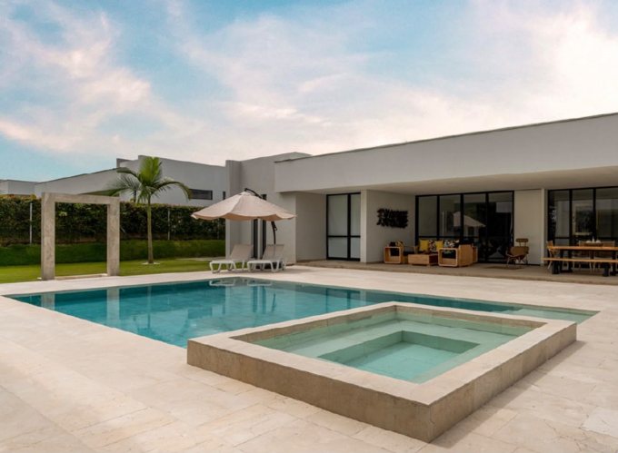 Piscina y detalles de terminación — imagen 27